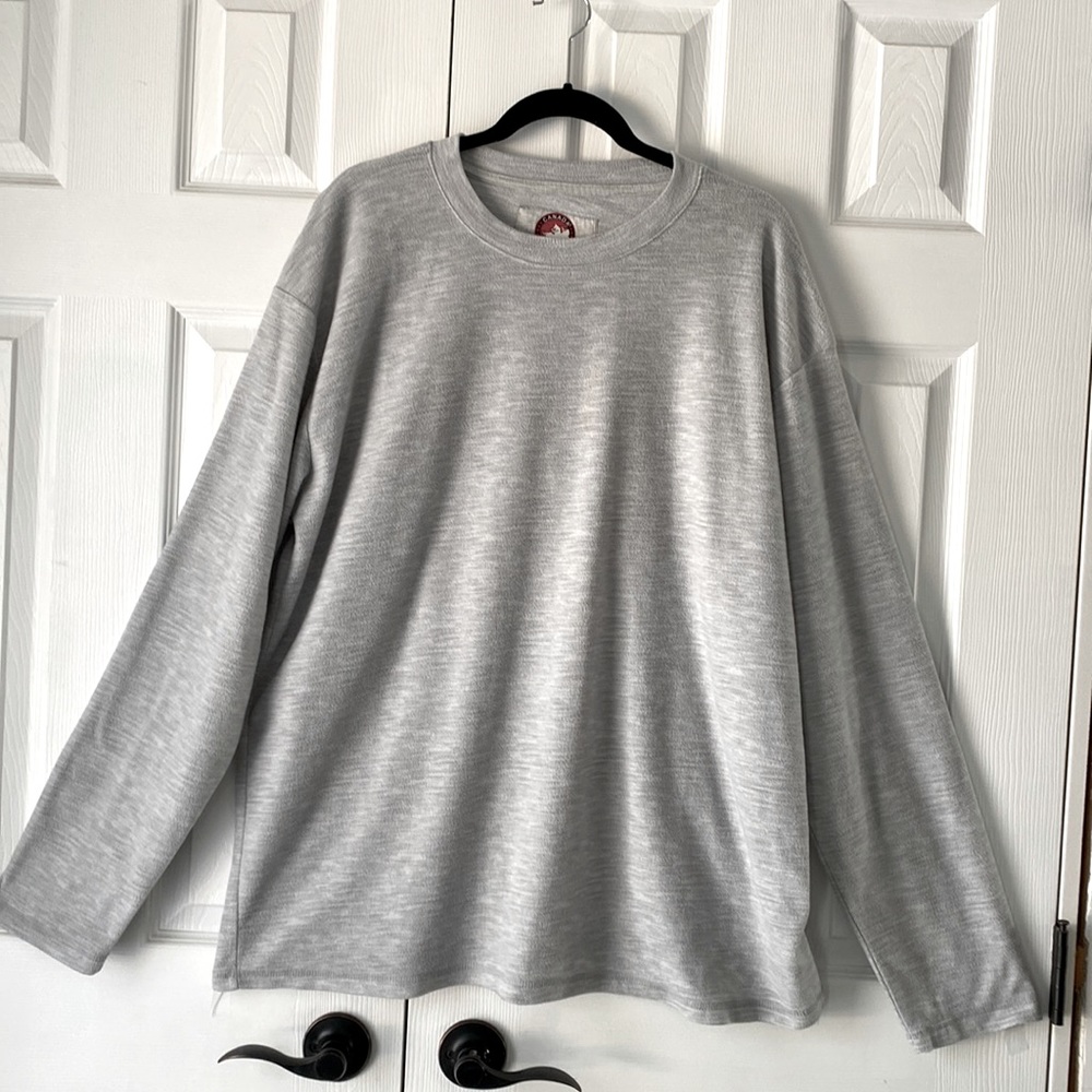 Canada weather gear fleece sweatshirt long sleeved